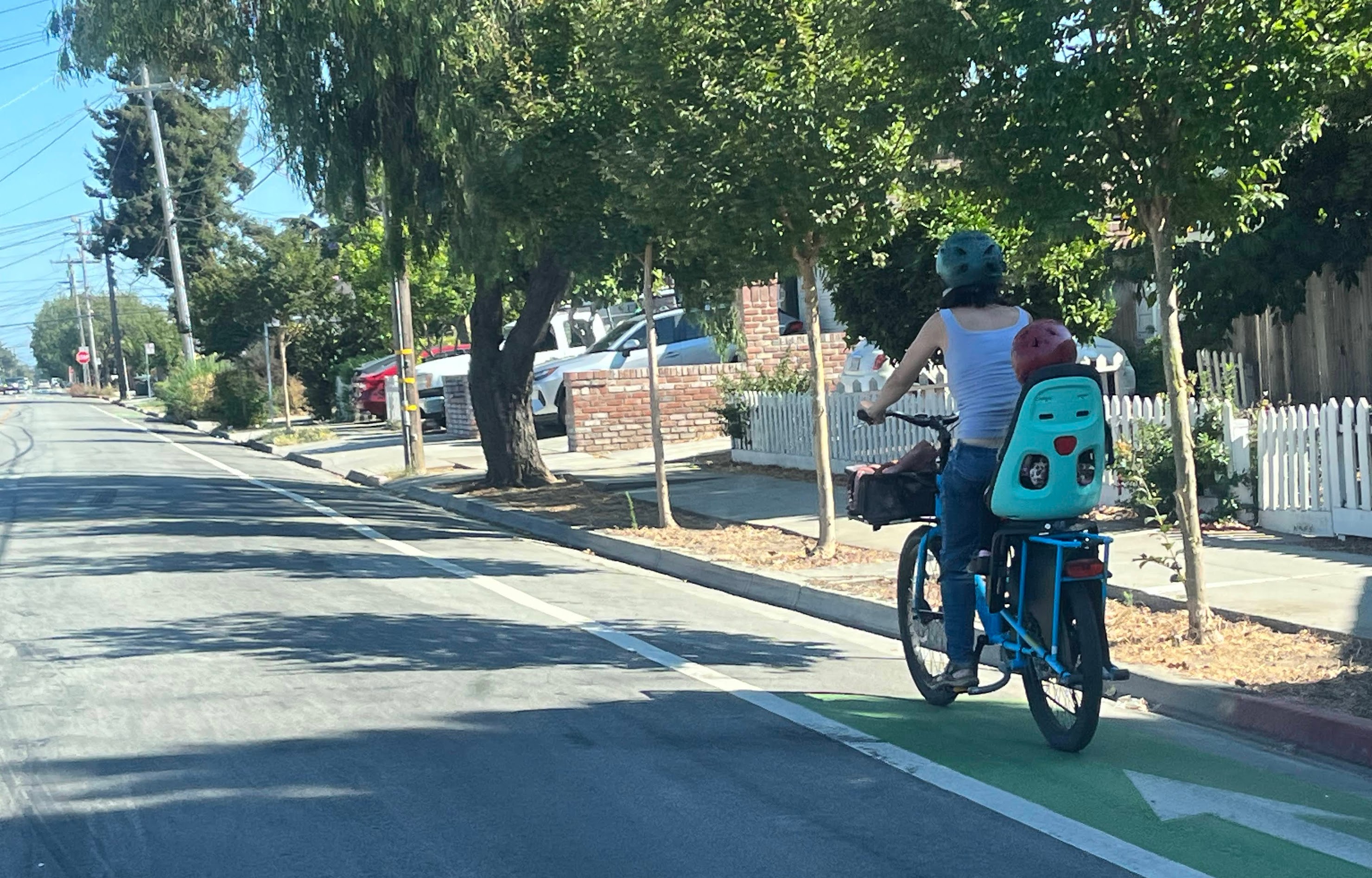 Mom & child biking on Humboldt