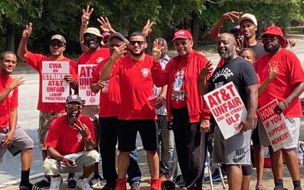 Claude Cummings Visits Striking AT&T Workers