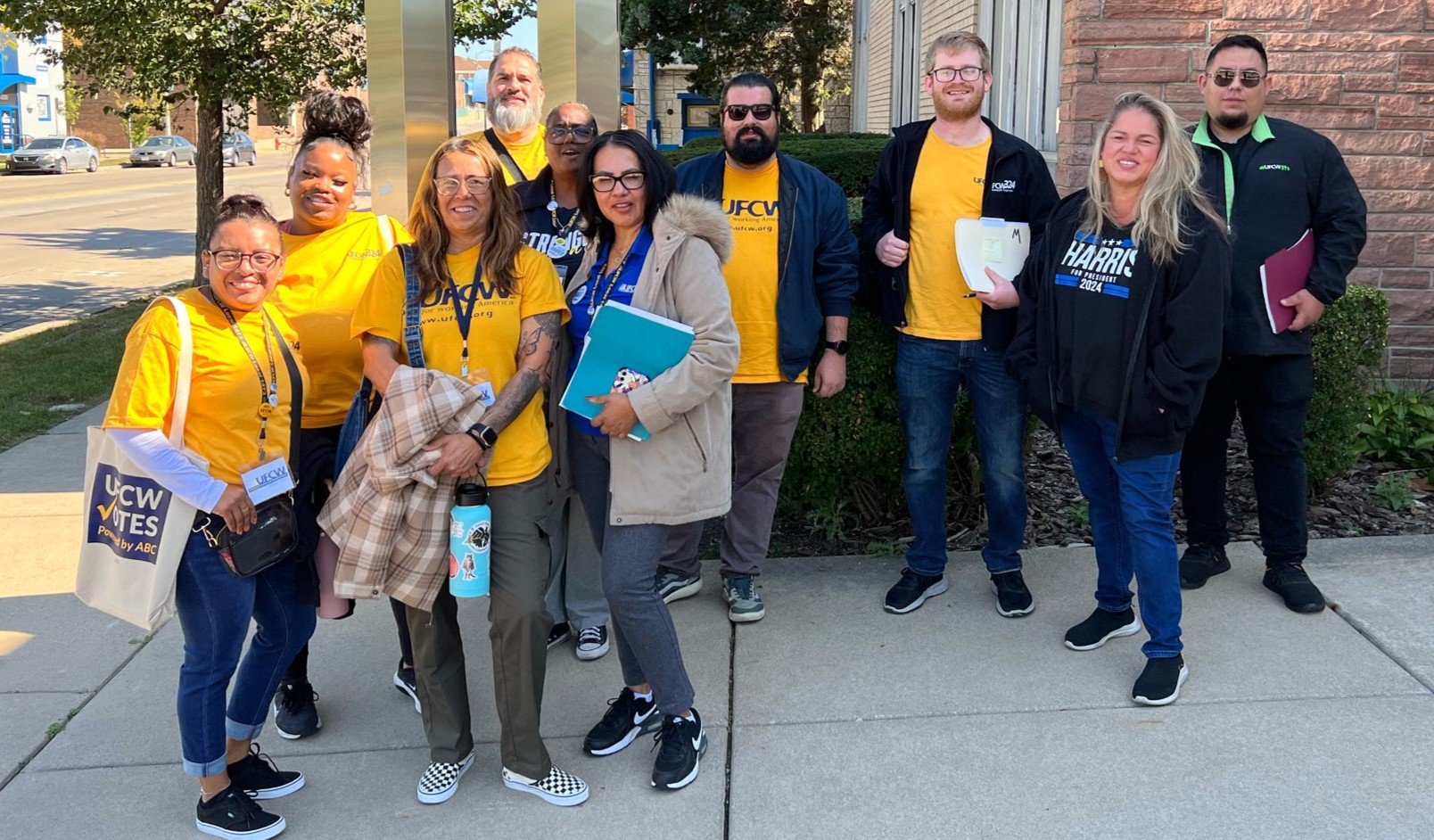 UCFW members at WI AFL-CIO canvass 