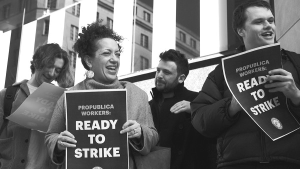ProPublica Workers Hold Practice Pickets