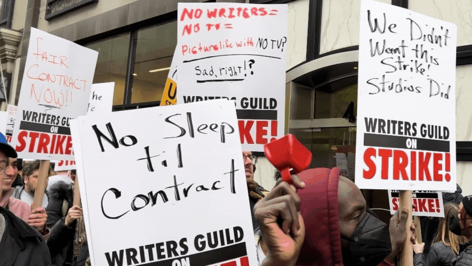 The workers. United. Will never be defeated. AFL-CIO.